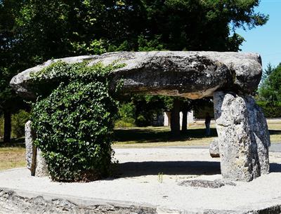 Dolmen de Brantôme - Camping Dordogne