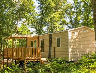 mobilhome premium chêne camping la Pélonie en Dordogne