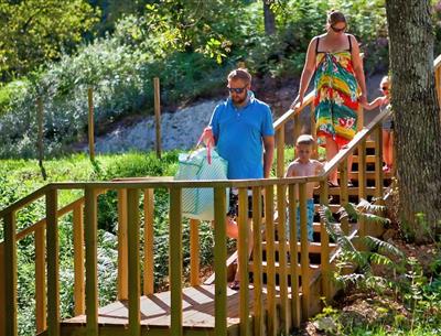Camping La Pelonie, camping Dordogne avec locations mobilhome