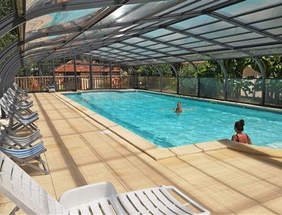 espace aquatique camping la Pélonie quatre étoiles en Dordogne
