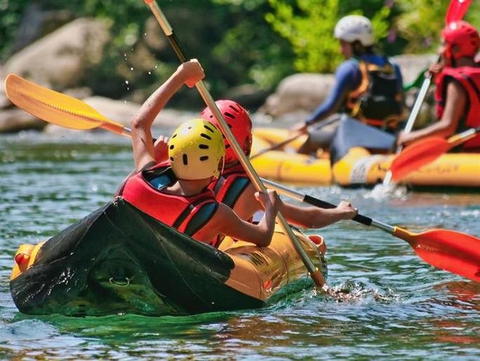 Activité kayak - Camping La Pélonie Dordogne