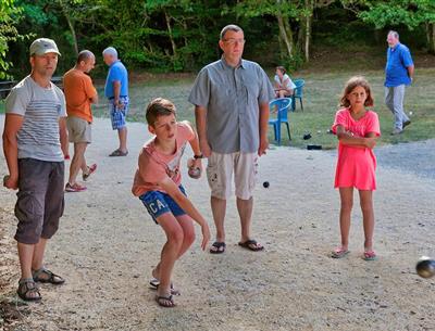 Pétanque - Camping 4 étoiles La Pélonie proche Perigeux