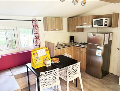 mobilhome Jasmin camping la Pélonie en Dordogne
